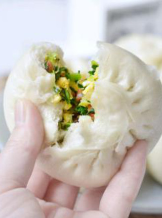 Steamed Buns with Mushrooms and Vegetables recipe