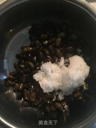 Black Bean and Dried Pudong recipe