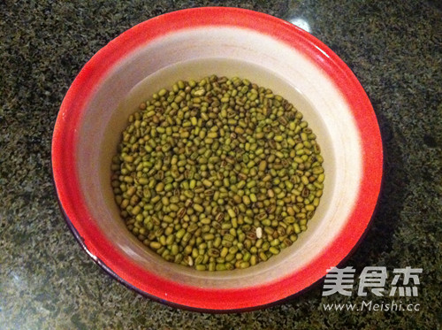 Purple Sweet Potato Spiral Mung Bean Crisp Balls recipe