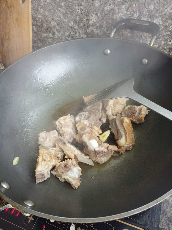 Radish Pork Ribs Soup recipe