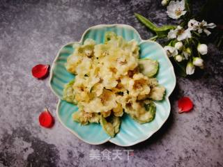 Fried Pear Blossom recipe