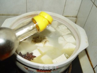 Crucian Tofu Soup recipe