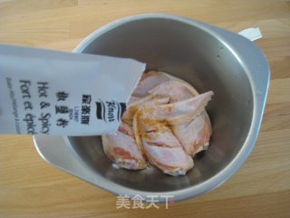 Crispy and Delicious Salt and Pepper Chicken Wings recipe