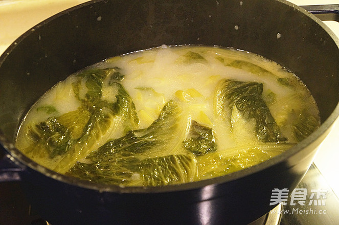 Creamy Lettuce Soup recipe
