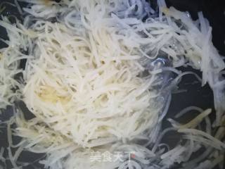 Vegetarian Stir-fried Shredded Radish recipe