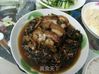 Hakka Pork with Pickled Vegetables recipe