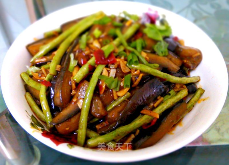 Stir-fried Beans with Black Eggplant recipe