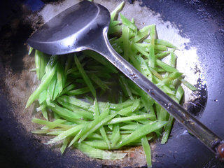 Stir-fried Lettuce with Cordyceps Mushroom recipe