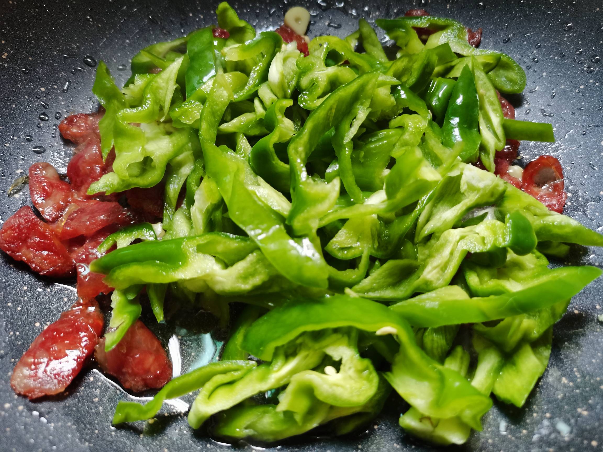 Stir-fried Sausage with Green Pickled Peppers recipe