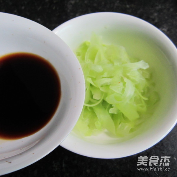 Lettuce Slices in Sauce recipe