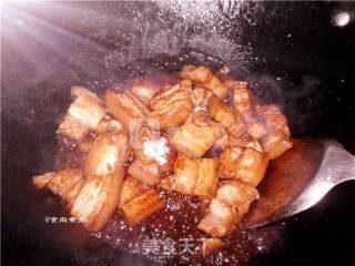 Roast Pork with Small Taro recipe