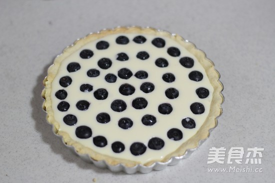 Popped Blueberry Cheese Tart recipe