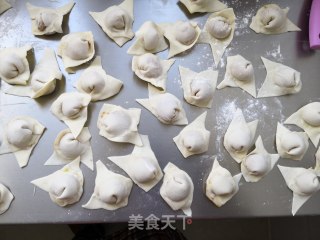 Wontons in Tomato Bisque Soup recipe