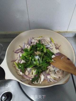 Stir-fried Chicken Breast recipe