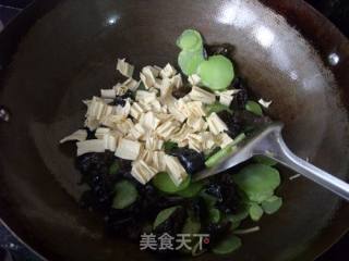 Vegetarian Fried Lettuce recipe