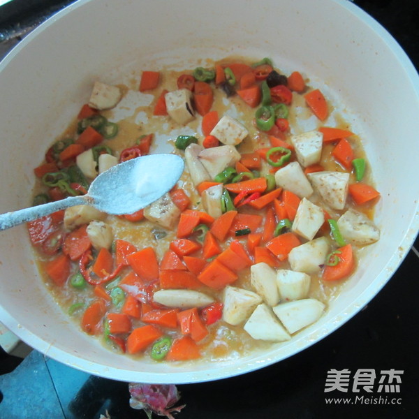 Three Diced Curry Preserved Eggs recipe