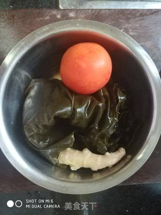 Seaweed Trotter Soup recipe