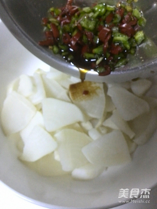 Dried White Radish in Cold Dressing recipe