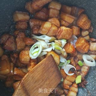 Braised Pork Kelp Knot recipe