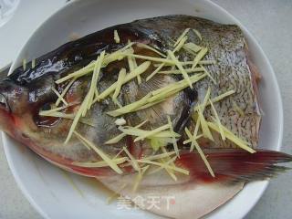 [hunan Cuisine]: Fish Head with Chopped Pepper recipe