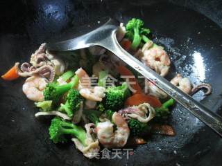 Seafood Broccoli recipe