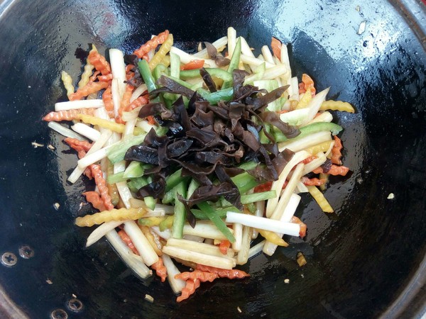 Vegetarian Fried Carrot and Cabbage in Oyster Sauce recipe