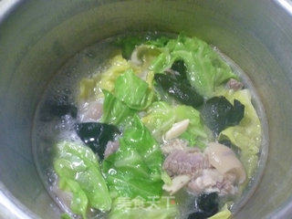 Black Fungus Beef Cabbage Hoof Soup recipe