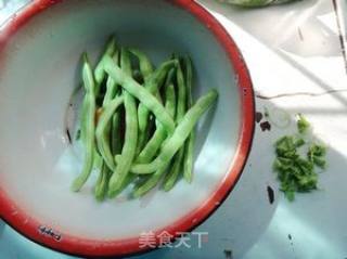 Pounded Green Beans in Garlic Mortar recipe