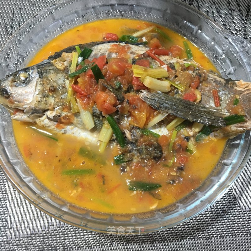 Tomato Crucian Carp Soup