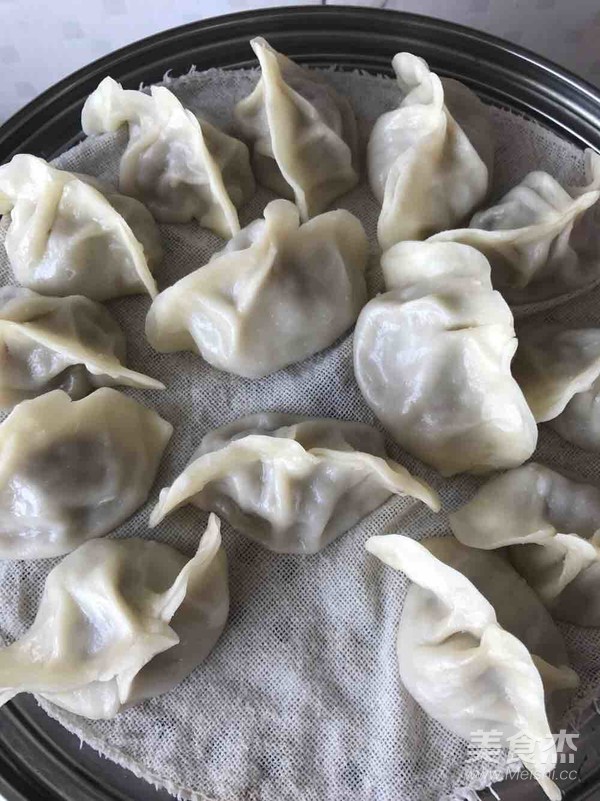 Steamed Dumplings with Beef Scallion Stuffing recipe