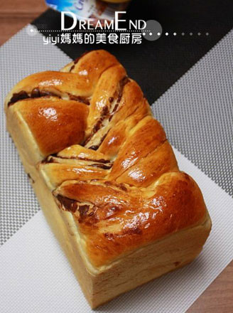 Chinese Red Bean Paste Braided Toast