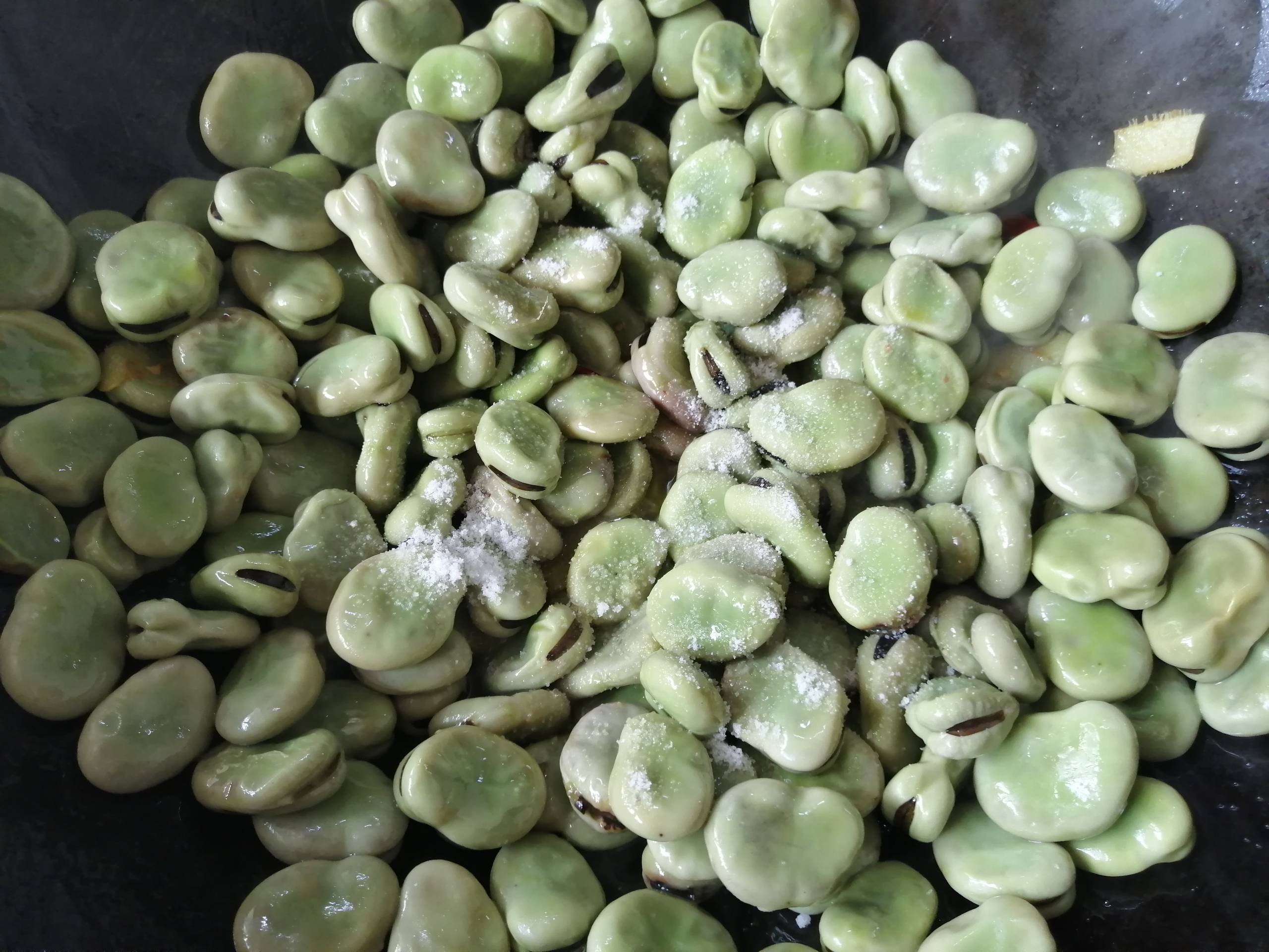 Stir-fried Broad Beans recipe