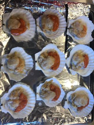 Simple and Awesome Grilled Scallops with Garlic Vermicelli recipe