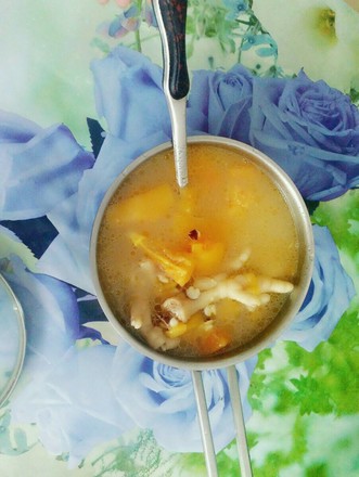 Papaya and Chicken Feet Breast Enhancement Soup recipe