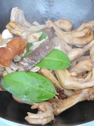 Braised Duck Feet that are So Delicious that You Can't Stop Your Mouth recipe