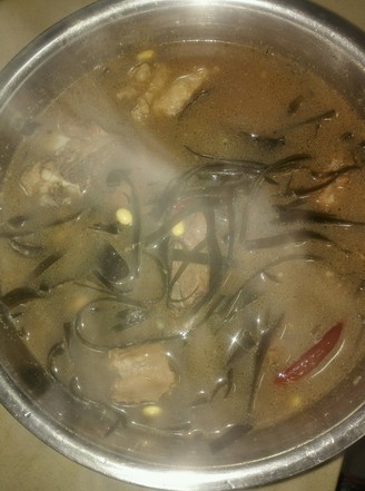 Lazy People Make Pork Bone Kelp Soup for Lazy Dishes.