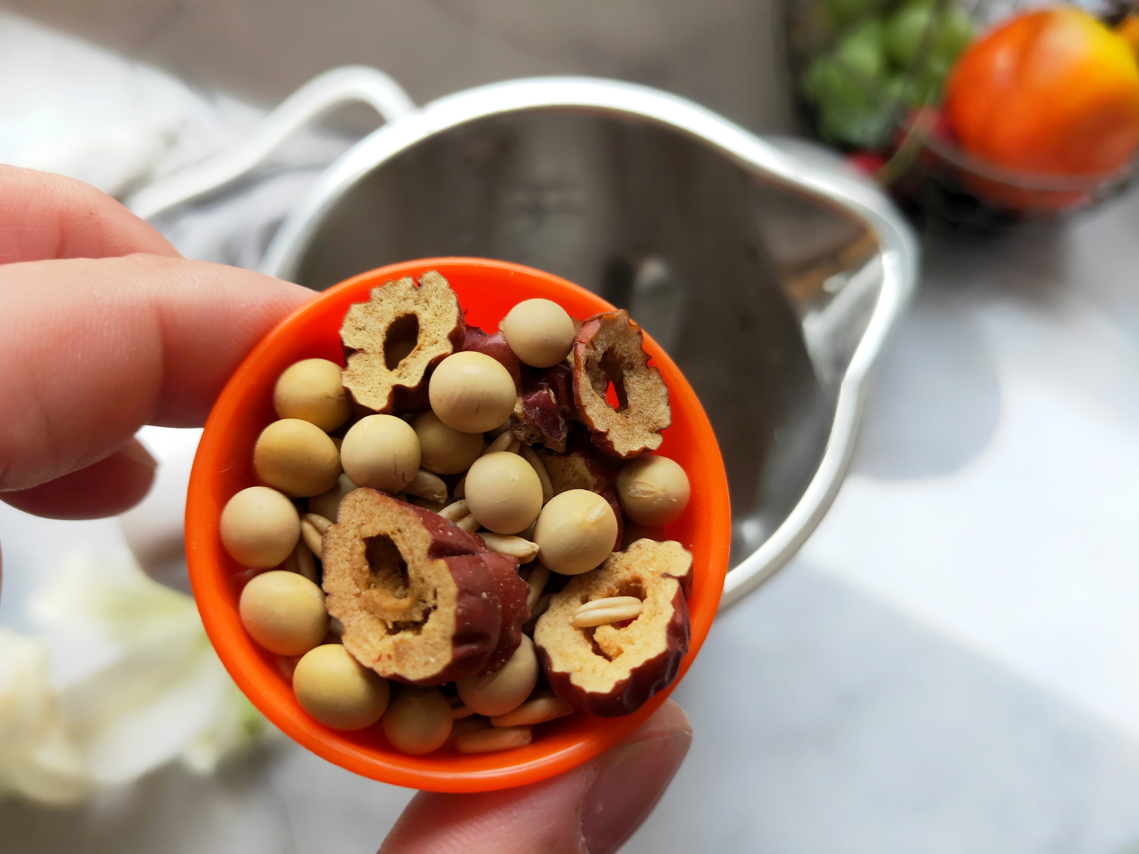 Soy Milk with Red Dates and Five Grains recipe
