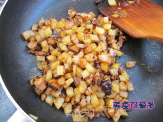 Assorted Potato Braised Rice recipe