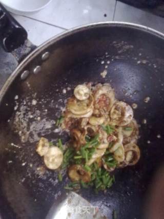 Pan-fried Poached Eggs recipe