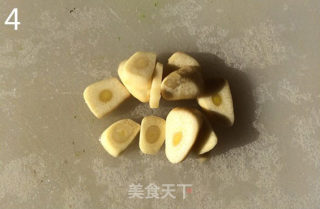 Stir-fried Rice Cake with Green Vegetables and Pork recipe