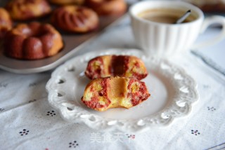 Two-color Pineapple Sandwich Donut recipe