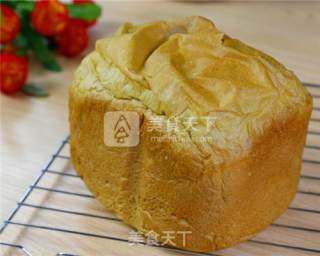 How to Make Honey Matcha Bread recipe