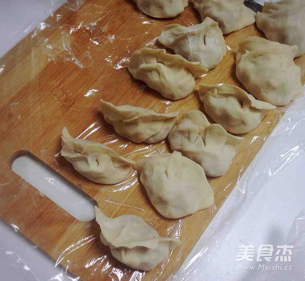 Mushroom Pork & Carrot Corn Pork Dumplings recipe