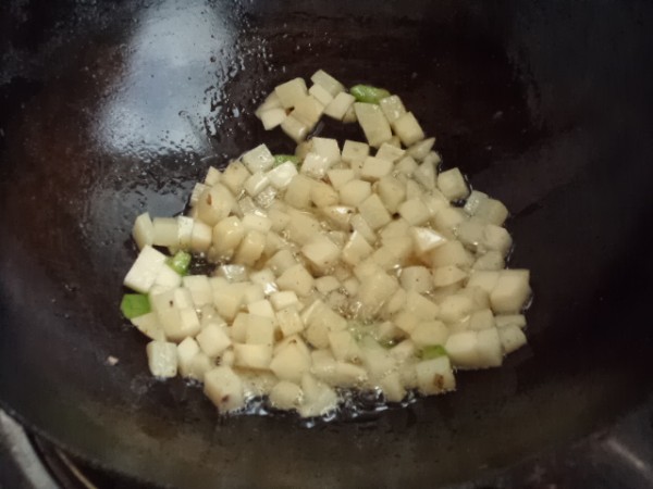 Fried Rice with Red Intestine recipe