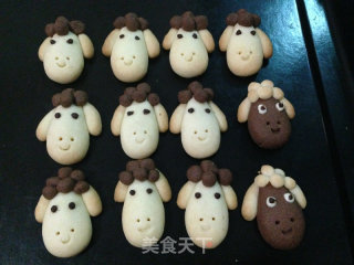 Cute Sheep Cookies——a Big Wave of Cute Things is Coming recipe