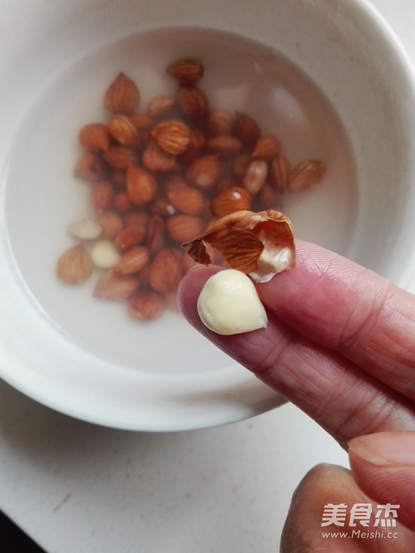 Almond Lily Soy Milk recipe