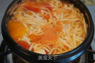 Tomato and Egg Noodles recipe