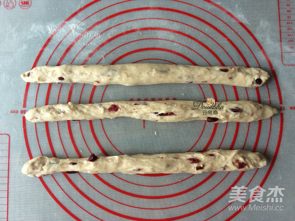 Sugar Cranberry Braid Bread recipe