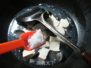 Yellow Clam Tofu Soup recipe