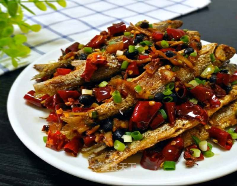 Stir-fried Spicy Fish recipe